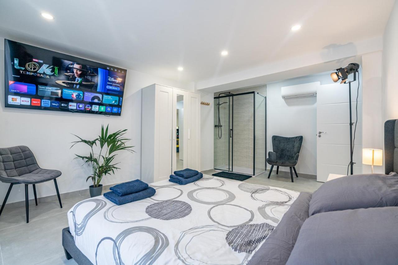 New Modern Cozy Apartment Валенсия Экстерьер фото
